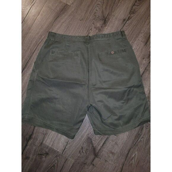 Tommy Bahama Relaxed Mens Shorts Size 36 - Picture 2 of 3